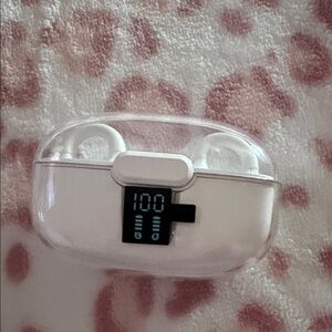 White Wireless Earbuds with Charging Case